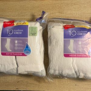 20 pairs Hanes women’s crew socks shoe ss 5-9 in white